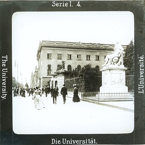 Universität und Strasse 'Unter den Linden'– alternative version