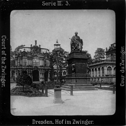 Dresden. Hof im Zwinger