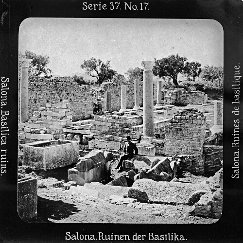 Salona. Ruinen der Basilika.