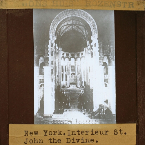 New York. Interieur St. John the Divine.