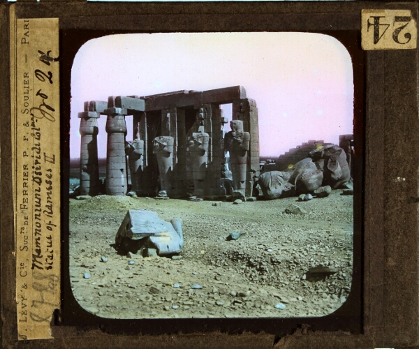 Memnonium Osiride, Col[...] statue of Rameses II – secondary view of slide