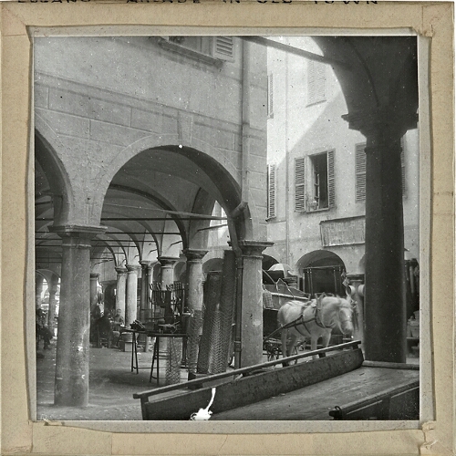 Lugano, Arcade in Old Town