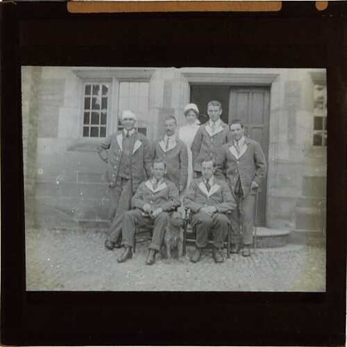Nurse and group of wounded soldiers, Alderley Park