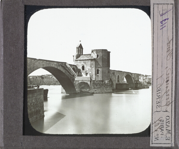 Avignon, Pont – secondary view of slide