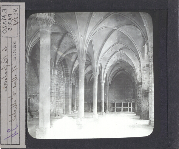 Le Réfectoire, Mont Saint Michel – secondary view of slide