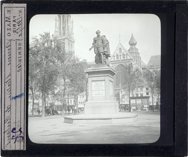 Anvers. Statue de Rubens et Cathédrale – secondary view of slide