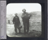 Types de pêcheurs anglais portant des bulôts servant d’appât pour la morue – Image inverted to correct view