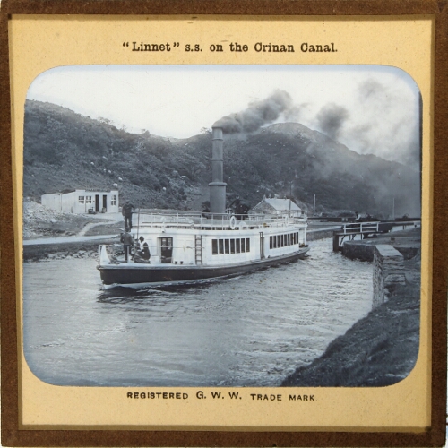'Linnet' S.S. on Crinan Canal