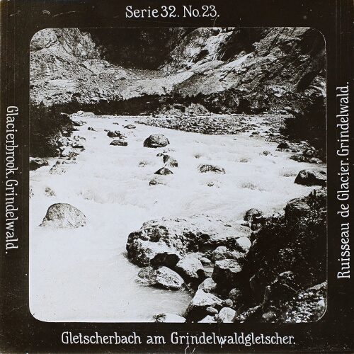 Gletscherbach am Grindelwaldgletscher