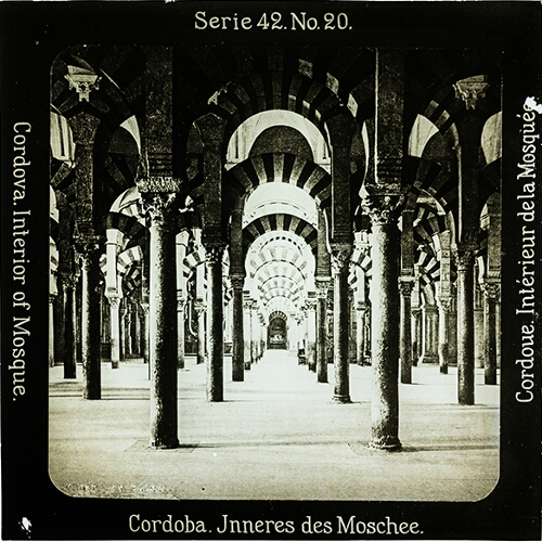 Cordoba. Inneres des Moschee.– alternative version