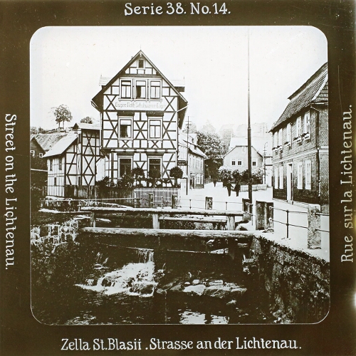 Zella St. Blasii. Strasse an der Lichtenau.