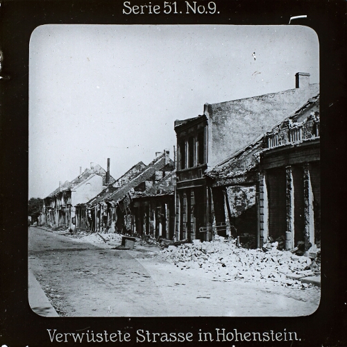 Verwüstete Strasse in Hohenstein.