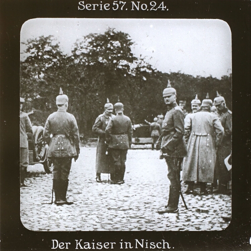 Der Kaiser in Nisch.