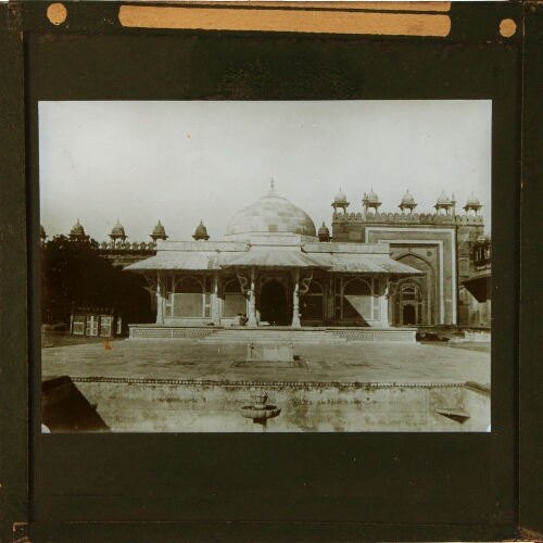 Agra -- Fatipur Sikri
