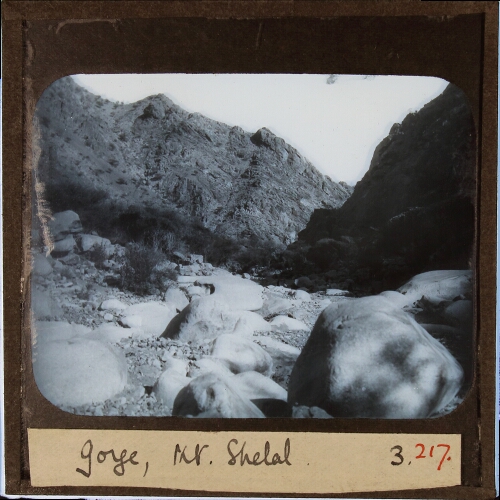 Gorge, Mount Shelal