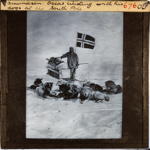 Amundsen: Oscar Wisting with his dogs at the South Pole