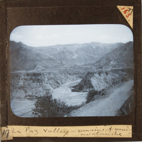 La Paz valley - remains of mud avalanche