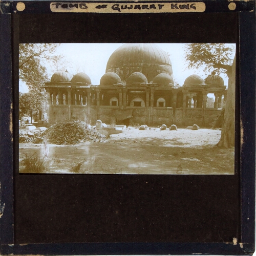 Ahmedabad -- Tomb of Gujurat King