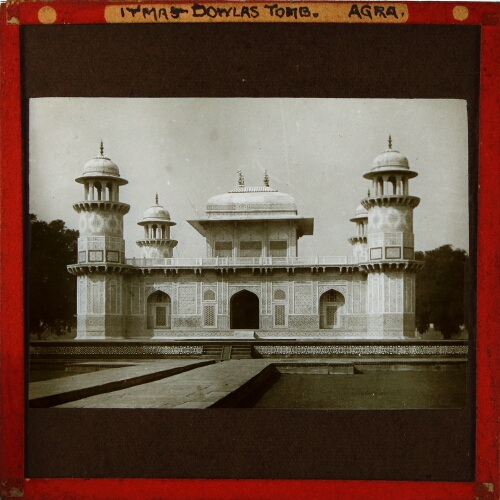 Agra -- Itma Dowlas Tomb
