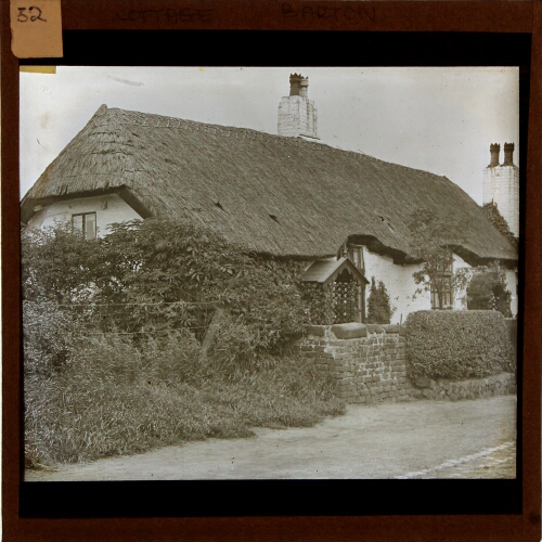 Cottage, Barton