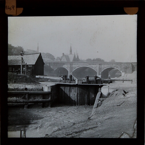 Old Barton Bridge and Lock 