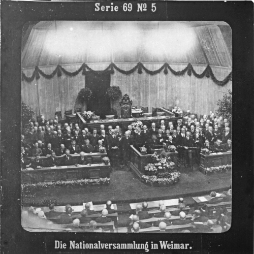 Die Nationalversammlung in Weimar.
