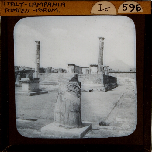 Pompeii -- Forum