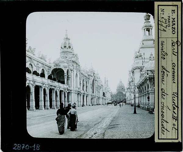 Avenue Nicolas II et dôme des Invalides– primary version