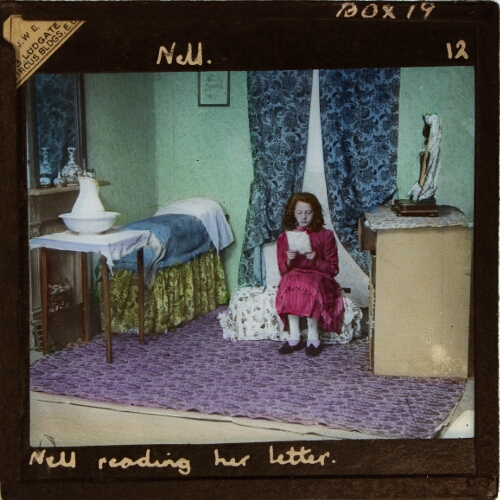 Nell reading her letter