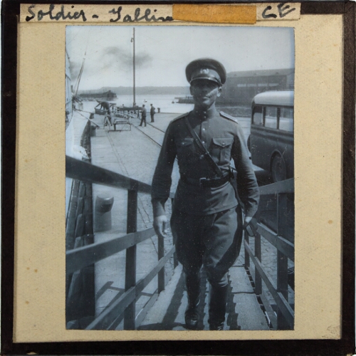 Soldier -- Tallinn