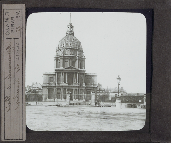 Les Invalides – secondary view of slide