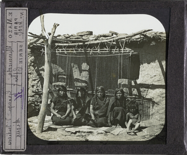 Groupe d'Indiens Sioux – secondary view of slide