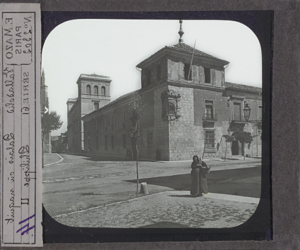 Valladolid. Palais où naquit Philippe II – secondary view of slide