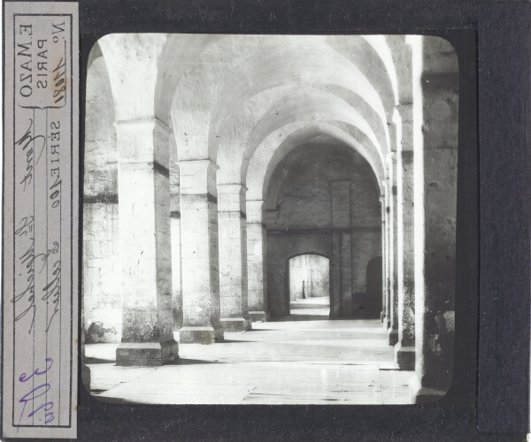 Mont St-Michel. Le cellier – secondary view of slide