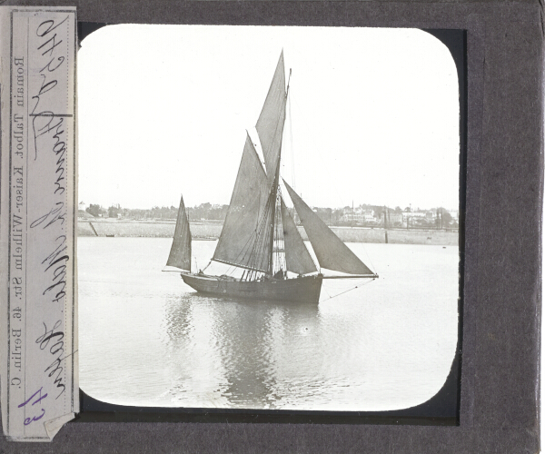 St Malo, Hafen – secondary view of slide