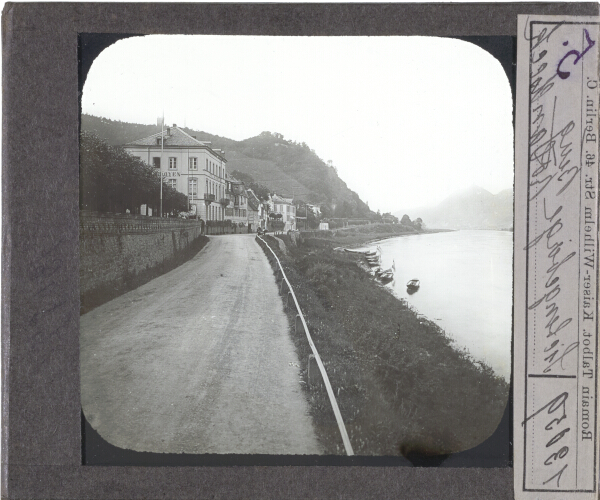 Siebengeberge. Burg Rolandseck – secondary view of slide