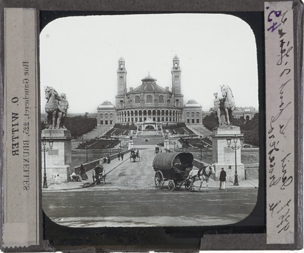 Paris. Le pont d'Iéna et le Trocadéro – secondary view of slide