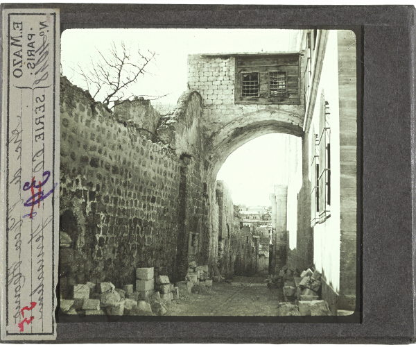 Arc de l' 'Ecce Homo' – secondary view of slide