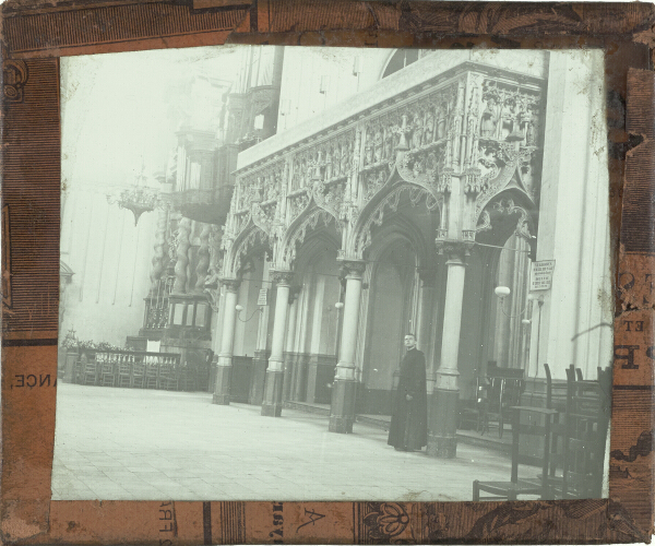 Eglise St Pierre, Louvain – secondary view of slide