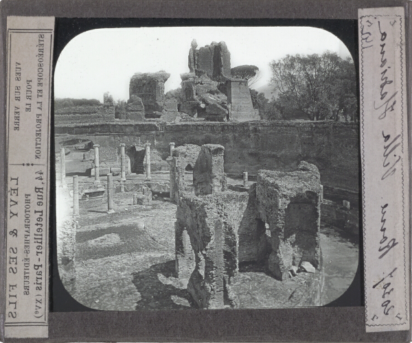 Rome. Villa Hadriana – secondary view of slide