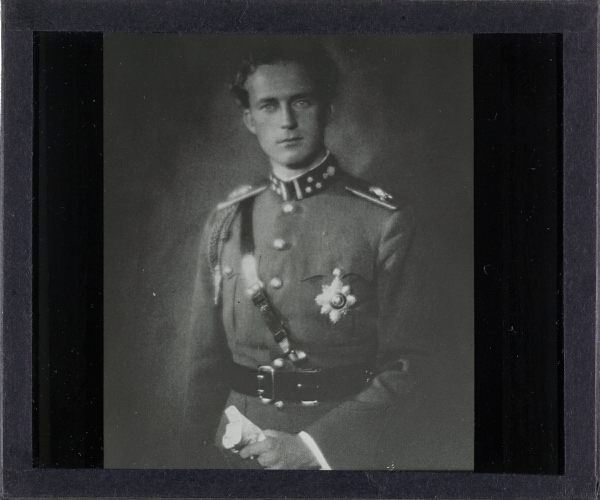 Unidentified man wearing military uniform – secondary view of slide
