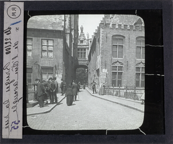 Bruges. La rue de l’Ane aveugle – secondary view of slide