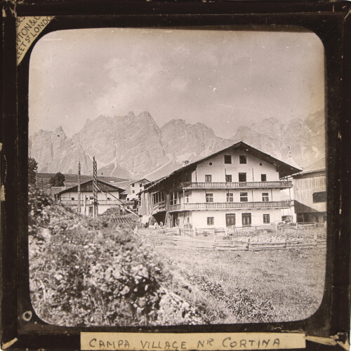 Campa, Village near Cortina