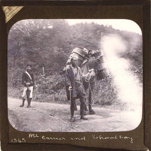 Carrier and Schoolboy.  MZ199