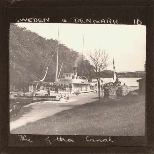 The Gotha Canal, Lochs at Strom